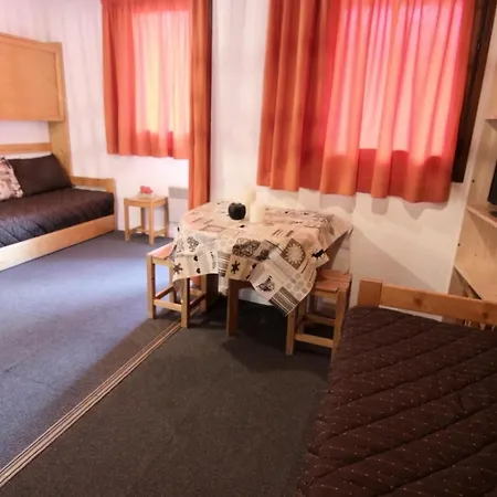 Joker - 4 Pers Balcon Sud Dans Appreciee Mae-7689 *