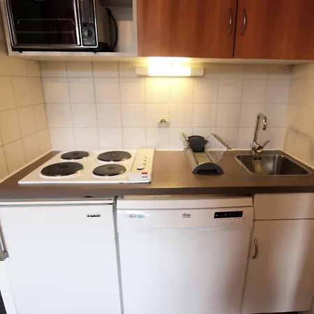 Joker - 4 Pers Balcon Sud Dans Appreciee Mae-7689